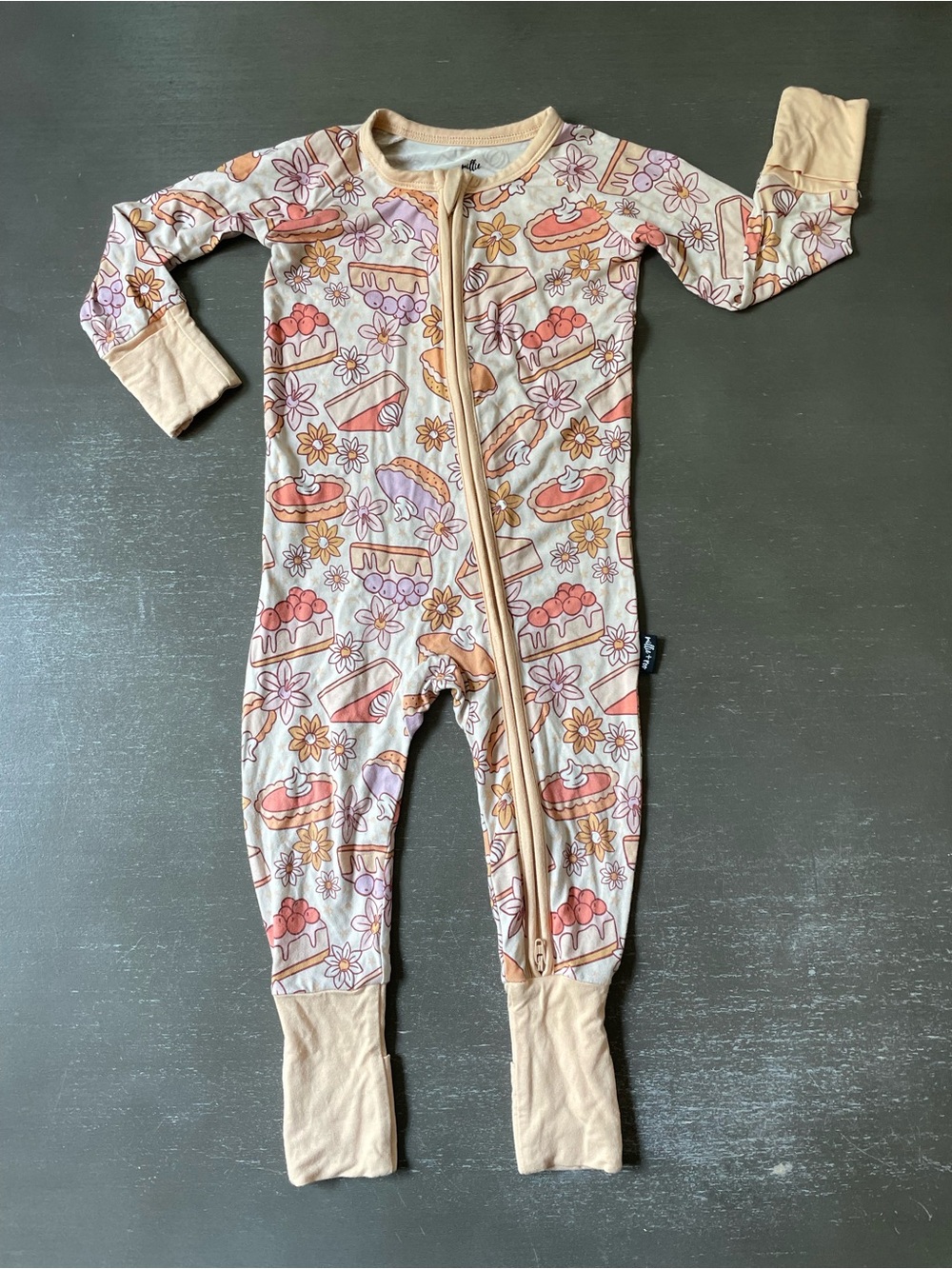 6-12m Millie + Roo Bamboo Zippy in a Festive Pie Print